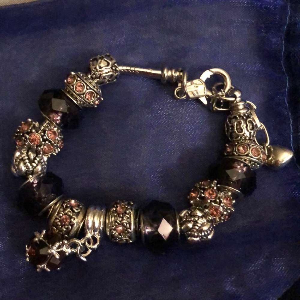 Beaded bracelet